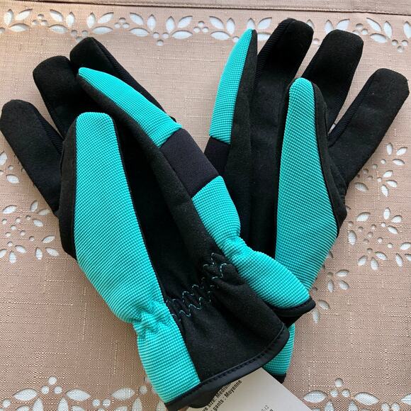 NWT Artminds Teal Hand Protection Working Gloves Size: Medium - Picture 12 of 12